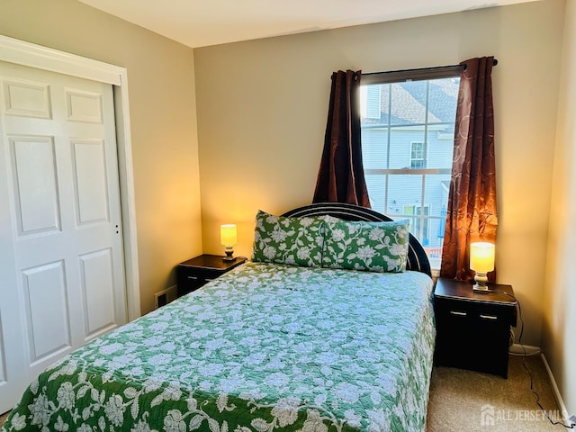 91 Heather Ct, South Brunswick, NJ 08852 - bedroom featuring carpet