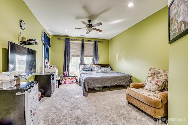 bedroom featuring carpet floors, recessed lighting, and ceiling fan