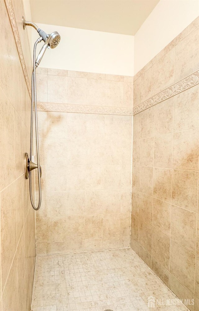 645 Doral Ct, Piscataway, NJ 08854 - photo 11