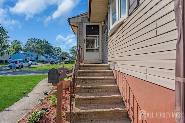 73 Webb Dr, Fords, NJ 08863 - view of stairs