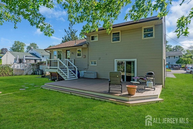 73 Webb Dr, Fords, NJ 08863 - back of house with a deck