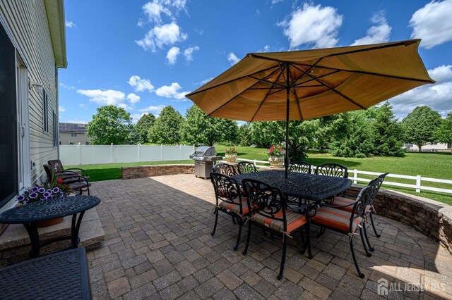 15 Heather Ct, Mansfield, NJ 08022 - view of patio / terrace with grilling area and outdoor dining space
