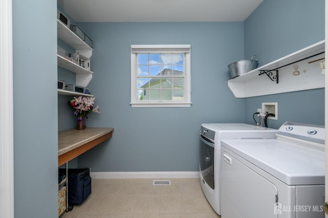15 Heather Ct, Mansfield, NJ 08022 - laundry room with washing machine and dryer, baseboards, and light tile patterned flooring
