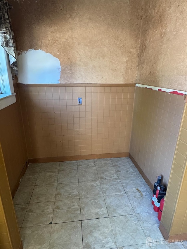 134 S Stevens Ave S, South Amboy, NJ 08879 - photo 17