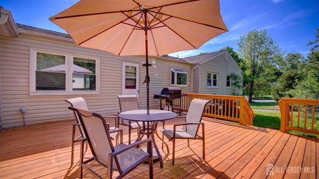 9 Salem Rd, East Brunswick, NJ 08816 - deck featuring area for grilling and outdoor dining space