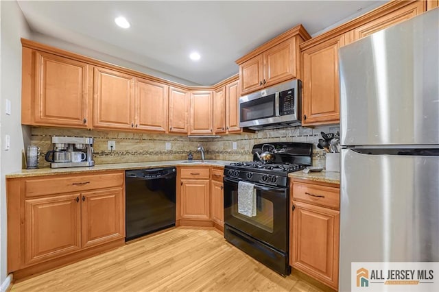 2712 Ridgefield Ct Unit 2712, Helmetta, NJ 08828 - photo 9