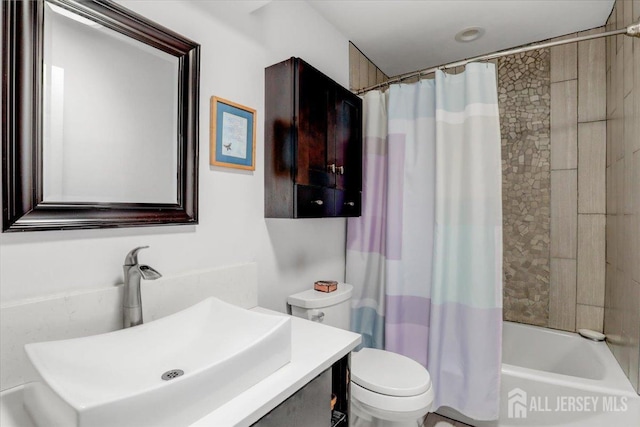 490 Grandin Rd Unit A, Monroe, NJ 08831 - bathroom featuring toilet, shower / bath combo, and vanity