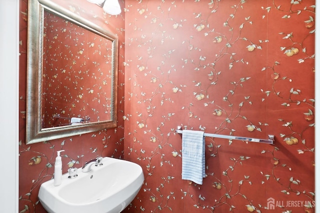 4 Sandra Ct Unit 2743, Old Bridge, NJ 08857 - bathroom with a sink