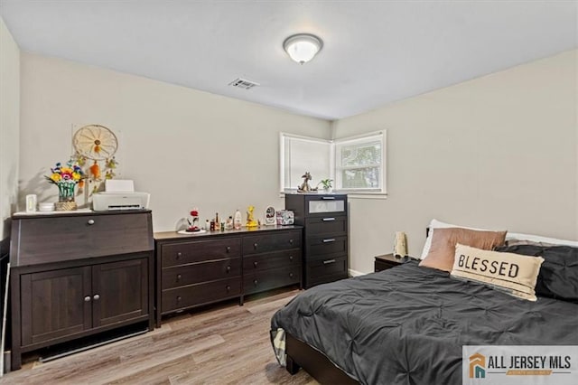 60 Sycamore St, Carteret, NJ 07008 - bedroom featuring light wood-type flooring
