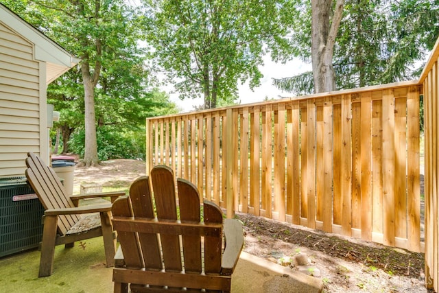 43 Nottingham Way, Franklin, NJ 08873 - view of patio / terrace