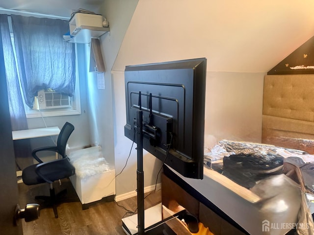 732 Vincent Pl, Perth Amboy, NJ 08861 - photo 14