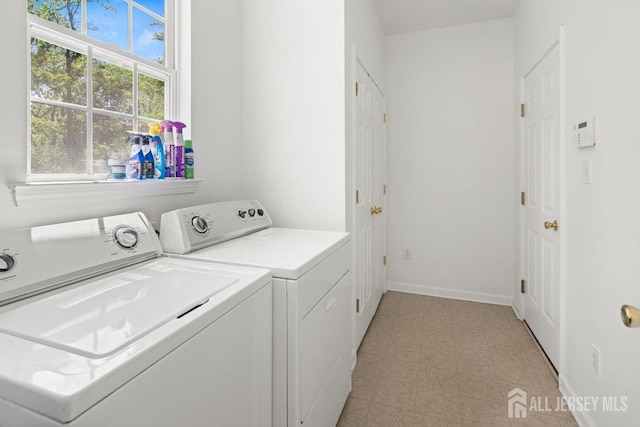 15 Homestead Dr, Burlington Twp, NJ 08068 - laundry room with washer and clothes dryer, baseboards, and light flooring