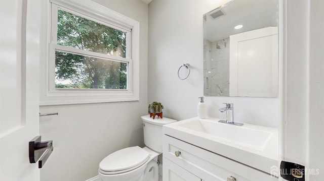 17 Tamarack Rd, Franklin Twsp, NJ 08873 - full bath featuring toilet and vanity