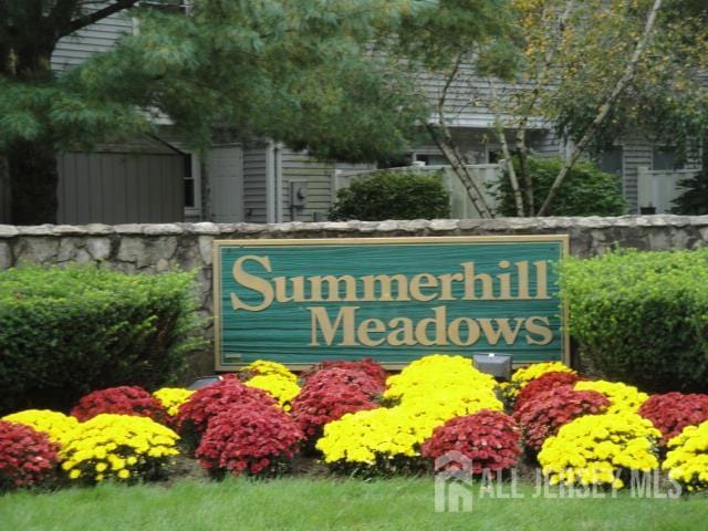62 La Rue Ln, East Brunswick, NJ 08816 - view of community / neighborhood sign