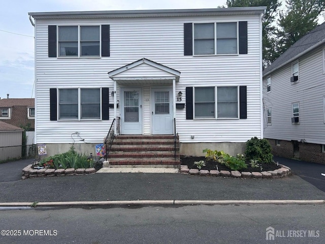 13 Haag St, Sayreville, NJ 08872 - traditional-style home featuring entry steps
