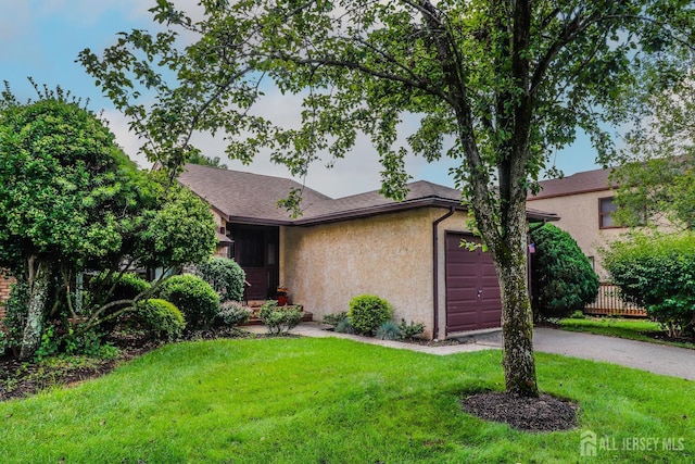 21 Teaberry Dr, Edison, NJ 08820 - photo 2