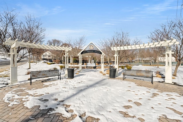 view of property's community