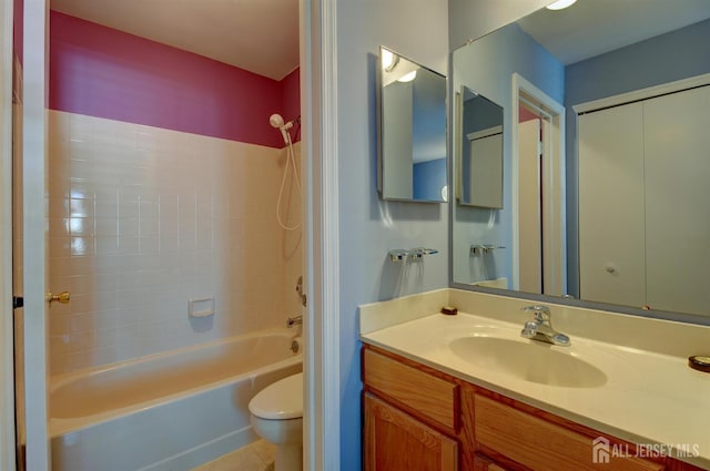 277 Edgeware Ct, Franklin, NJ 08873 - full bathroom featuring shower / washtub combination and vanity