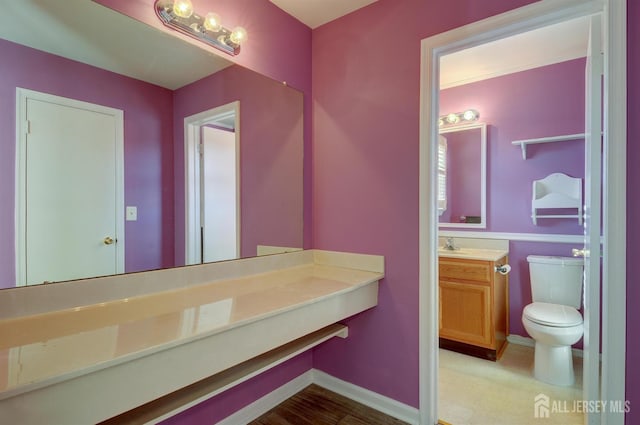 277 Edgeware Ct, Franklin, NJ 08873 - half bathroom with vanity and toilet
