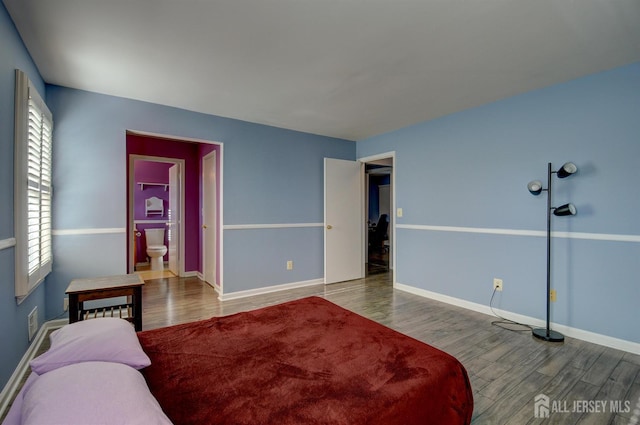 277 Edgeware Ct, Franklin, NJ 08873 - bedroom featuring wood finished floors and ensuite bathroom