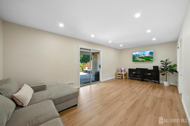 32 Crandall Dr, East Brunswick, NJ 08816 - photo 14