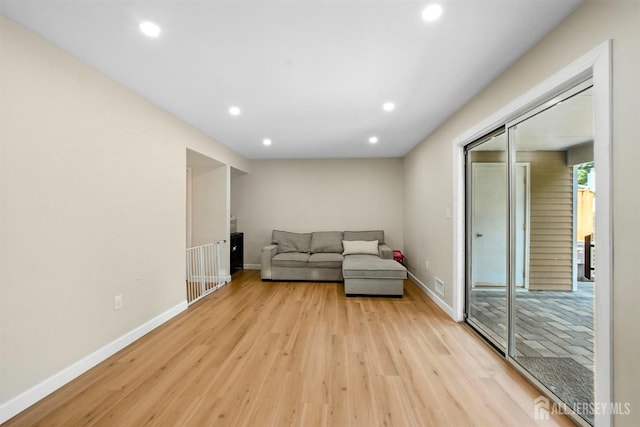 32 Crandall Dr, East Brunswick, NJ 08816 - photo 16