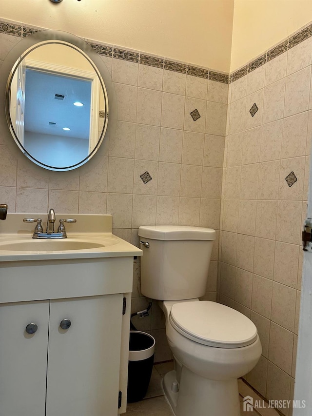 16 Sassafras Ct, North Brunswick, NJ 08902 - bathroom featuring tile walls and vanity