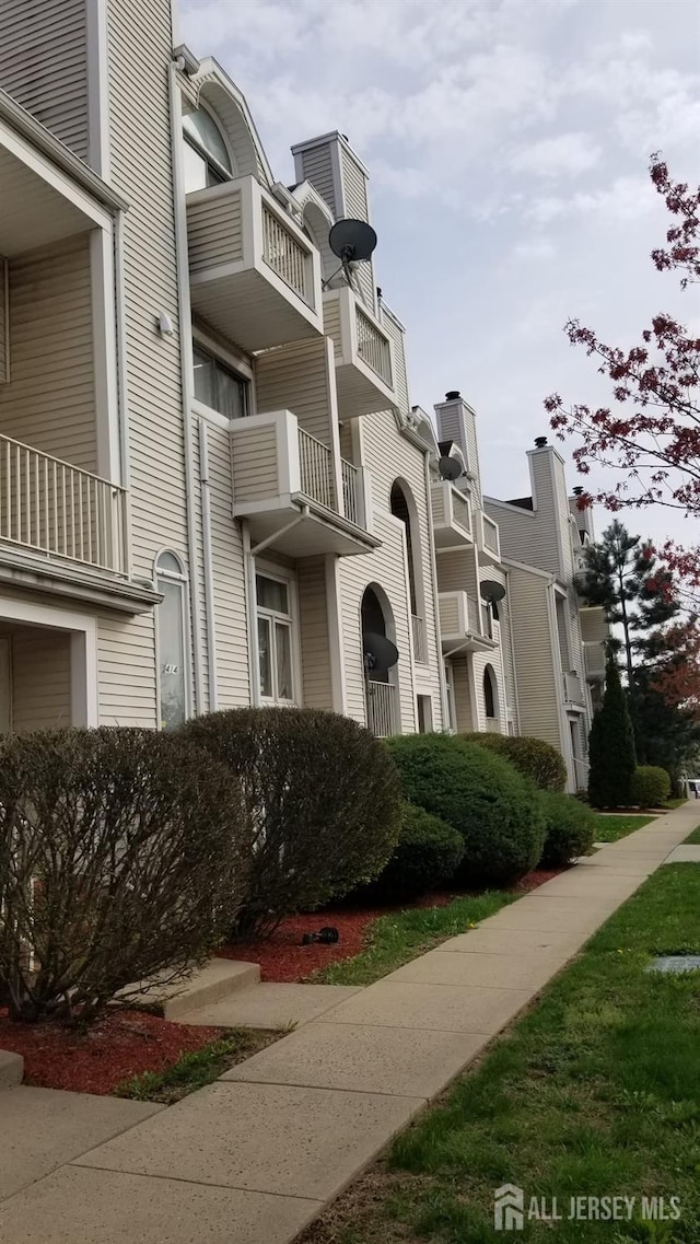 422 Johnstone St, Perth Amboy, NJ 08861 - view of property