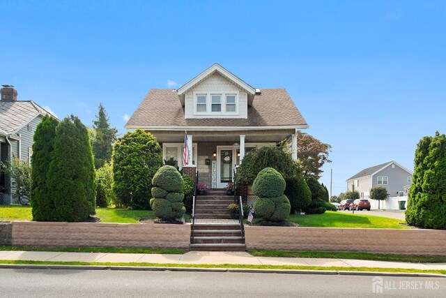 view of front of house featuring a porch