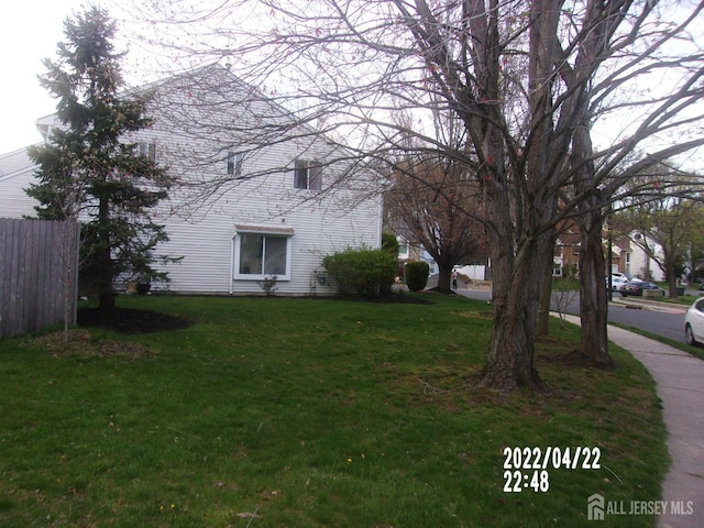 29 Jeffrey Cir S, Brunswick, NJ 08810 - view of yard