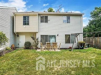 29 Jeffrey Cir S, Brunswick, NJ 08810 - back of house