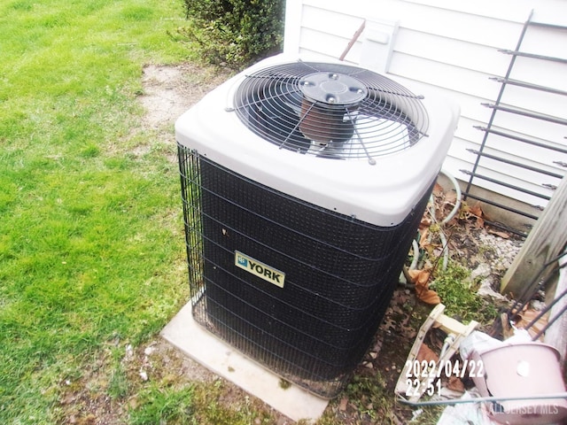29 Jeffrey Cir S, Brunswick, NJ 08810 - exterior view of a cooling unit