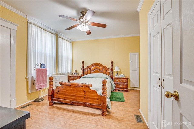 151 N Broadway N, South Amboy, NJ 08879 - bedroom featuring wood finished floors, crown molding, a ceiling fan, and baseboards