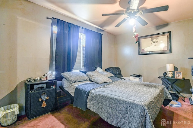 21 Wellington Ct, Sayreville, NJ 08872 - bedroom with carpet floors and ceiling fan