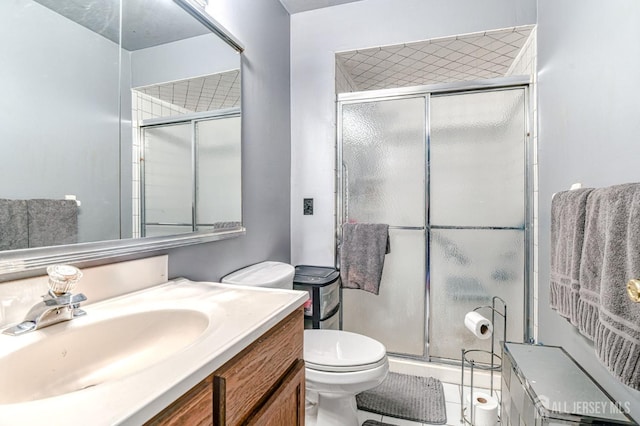21 Wellington Ct, Sayreville, NJ 08872 - full bath with a shower stall and vanity