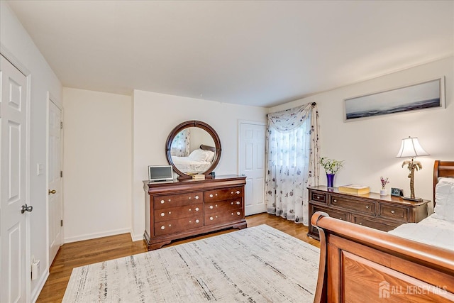 10 Dellview Dr, Edison, NJ 08820 - bedroom with wood finished floors