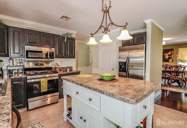 171 Windswept Ln, Freehold, NJ 07728 - photo 14