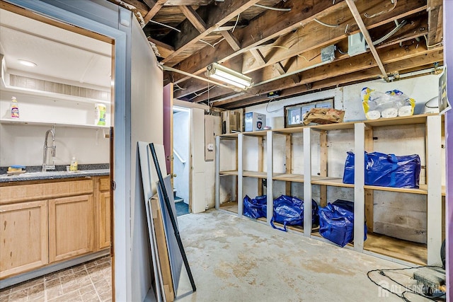 12 Church St, Sayreville, NJ 08872 - unfinished below grade area with a sink