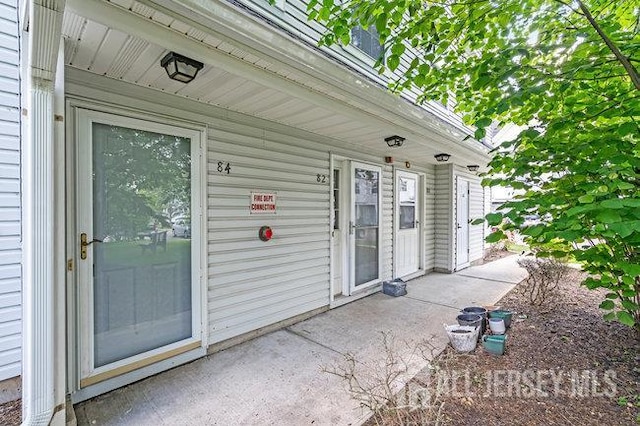 84 Prestwick Way, Edison, NJ 08820 - view of patio / terrace