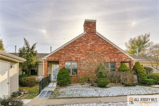 view of front of home