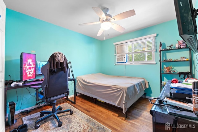 15 Creighton Cir, Old Bridge, NJ 08857 - bedroom with wood finished floors, a ceiling fan, cooling unit, and an office area
