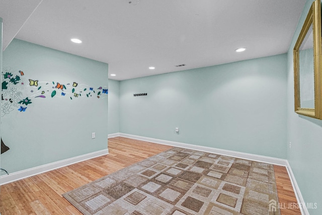 9 Narrow Brook Ct, Plainsboro, NJ 08536 - empty room featuring wood finished floors, baseboards, and recessed lighting
