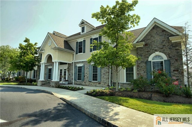 3 Mercer St, Plainsboro, NJ 08536