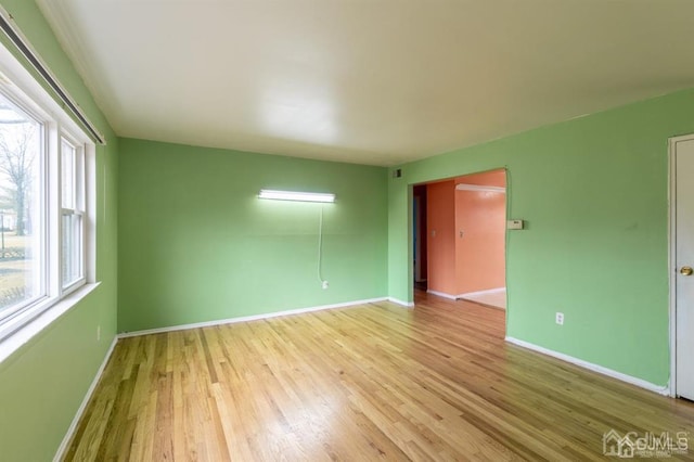 182 Evergreen Rd Unit 9A, Edison, NJ 08837 - unfurnished room with wood finished floors and baseboards