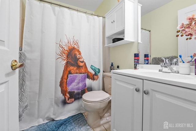 82 Heather Ct, South Brunswick, NJ 08852 - full bath featuring vanity, toilet, tile patterned floors, and curtained shower