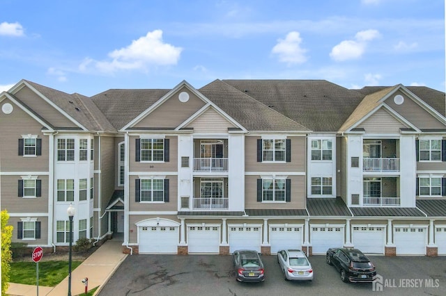 2022 Edward Stec Blvd, Edison, NJ 08837 - multi unit property featuring driveway and an attached garage