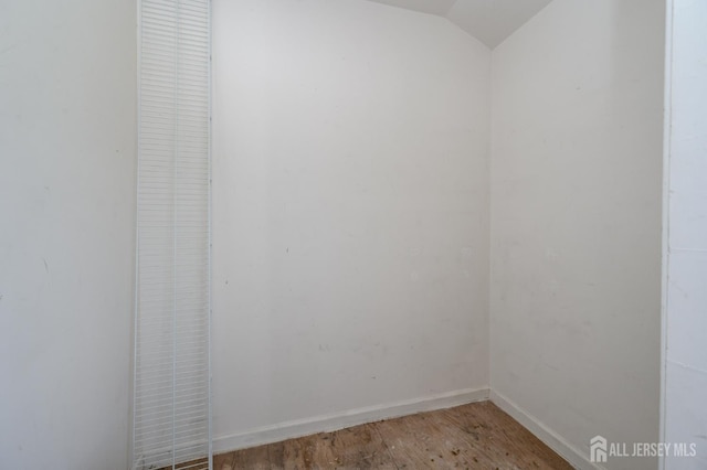 937 Waterford Dr, Edison, NJ 08817 - photo 15