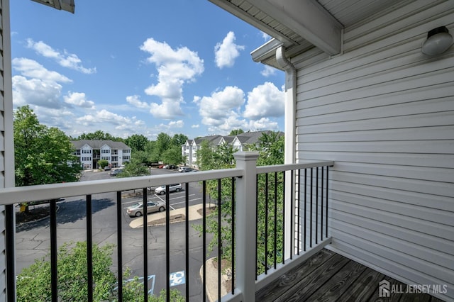 937 Waterford Dr, Edison, NJ 08817 - photo 12