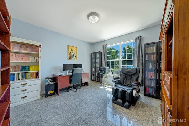 8 Dancer Ct, Monroe, NJ 08831 - photo 16