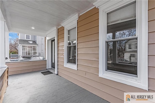 view of patio / terrace featuring covered porch